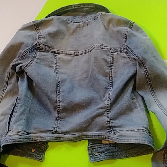 Jacket - Picture 3 of 3